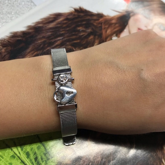 Stainless Steel Love Heart ❤️ Bracelet - Picture 3 of 4